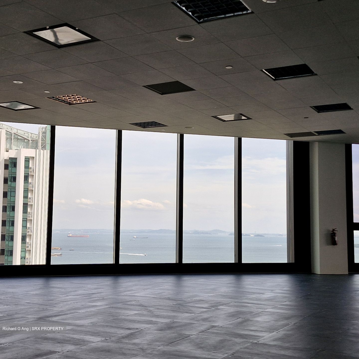 Hub Synergy Point (D2), Office #439247191